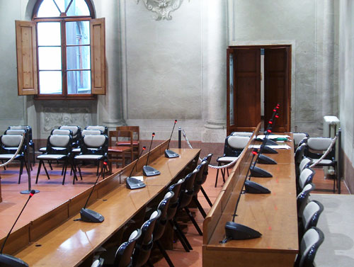 Sala Consiliare - Comune di Empoli - impianto di registrazione, votazione e sonorizzazione	 